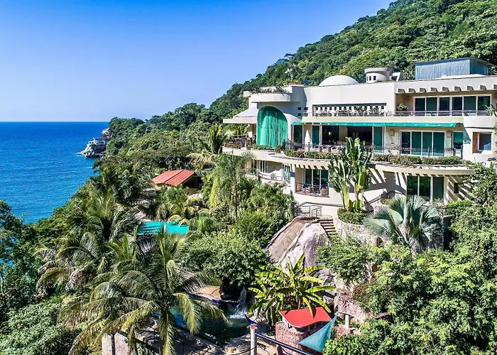 P V Near Colomitos Beach Boutique Hotel